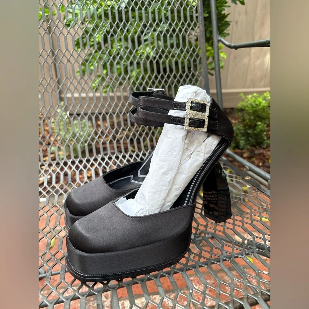 Nodaleto 120mm Angel Y satin pumps NEW